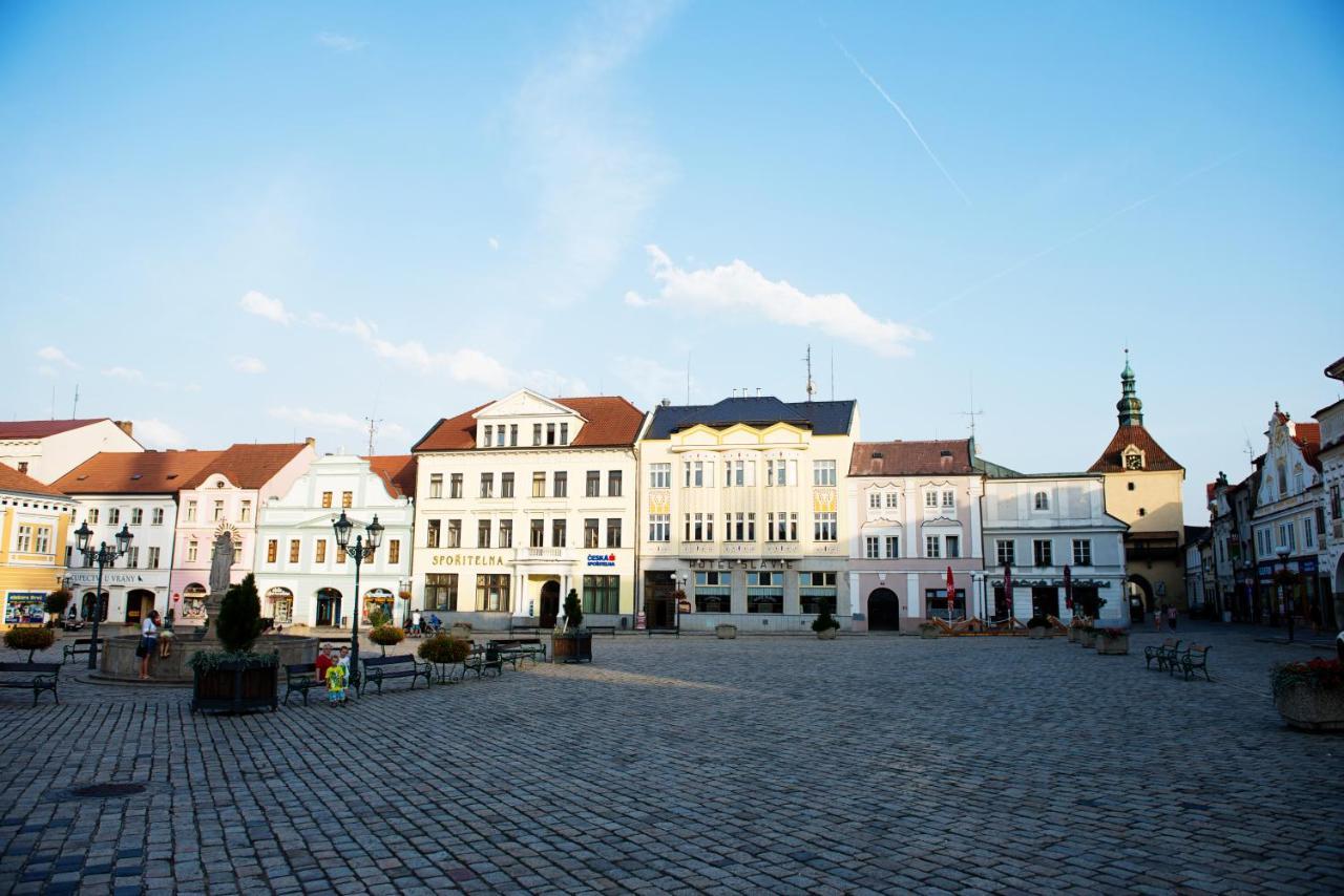 Hotel Slavie Pelhřimov Exterior foto